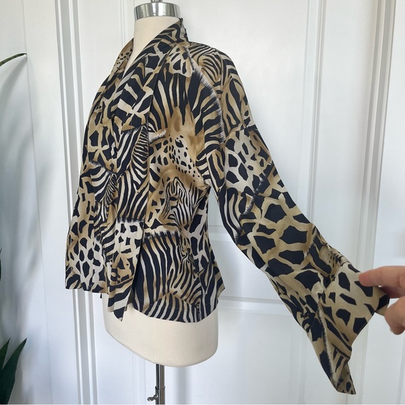 Vintage 1980’s Escada Silk Animal Print Blouse - Picture 5 of 12
